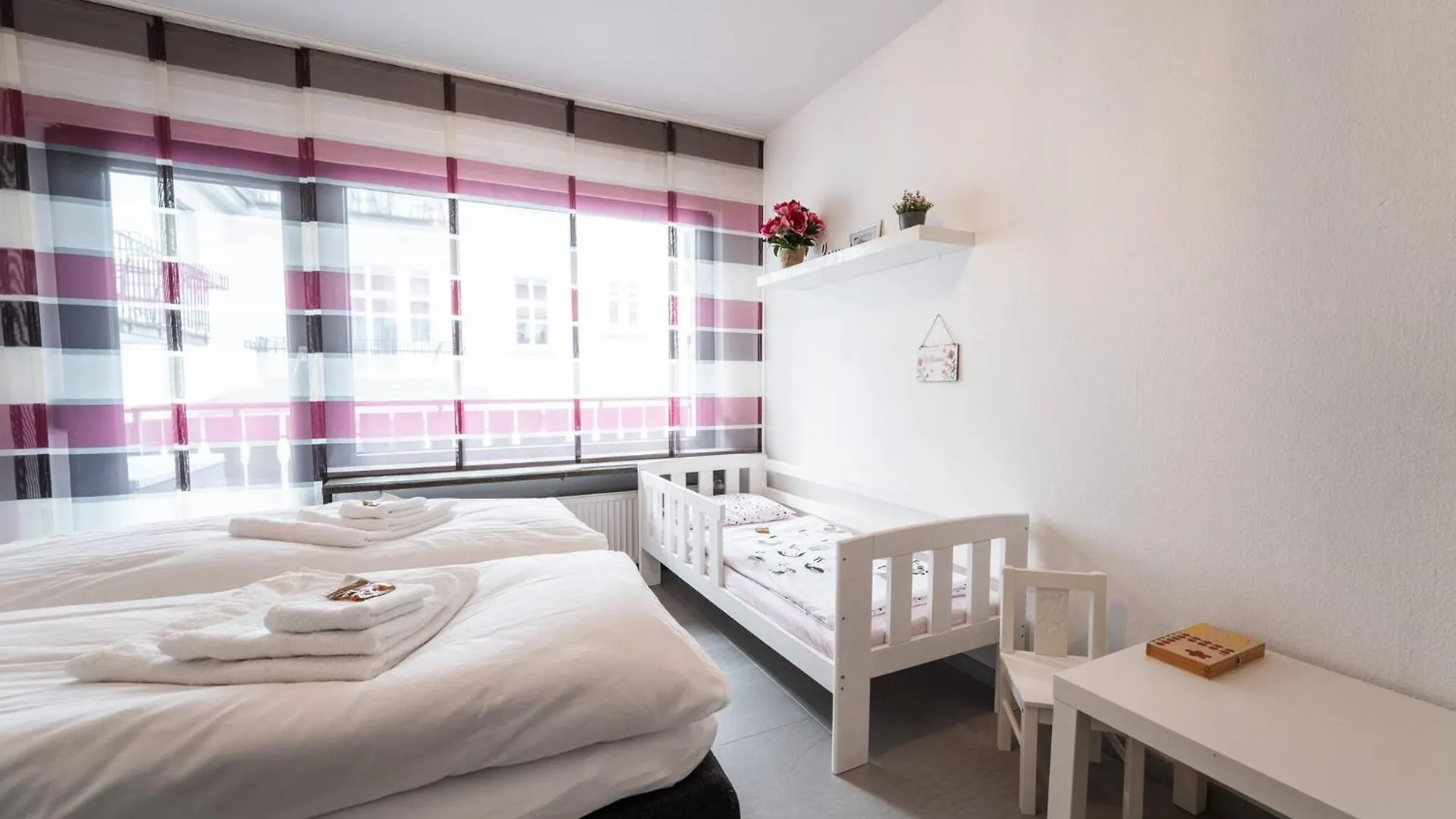 Haus Oliva Charmante Fewo In Top-Lage Mit Balkon Und Parkplatz Bad Kissingen Appartement