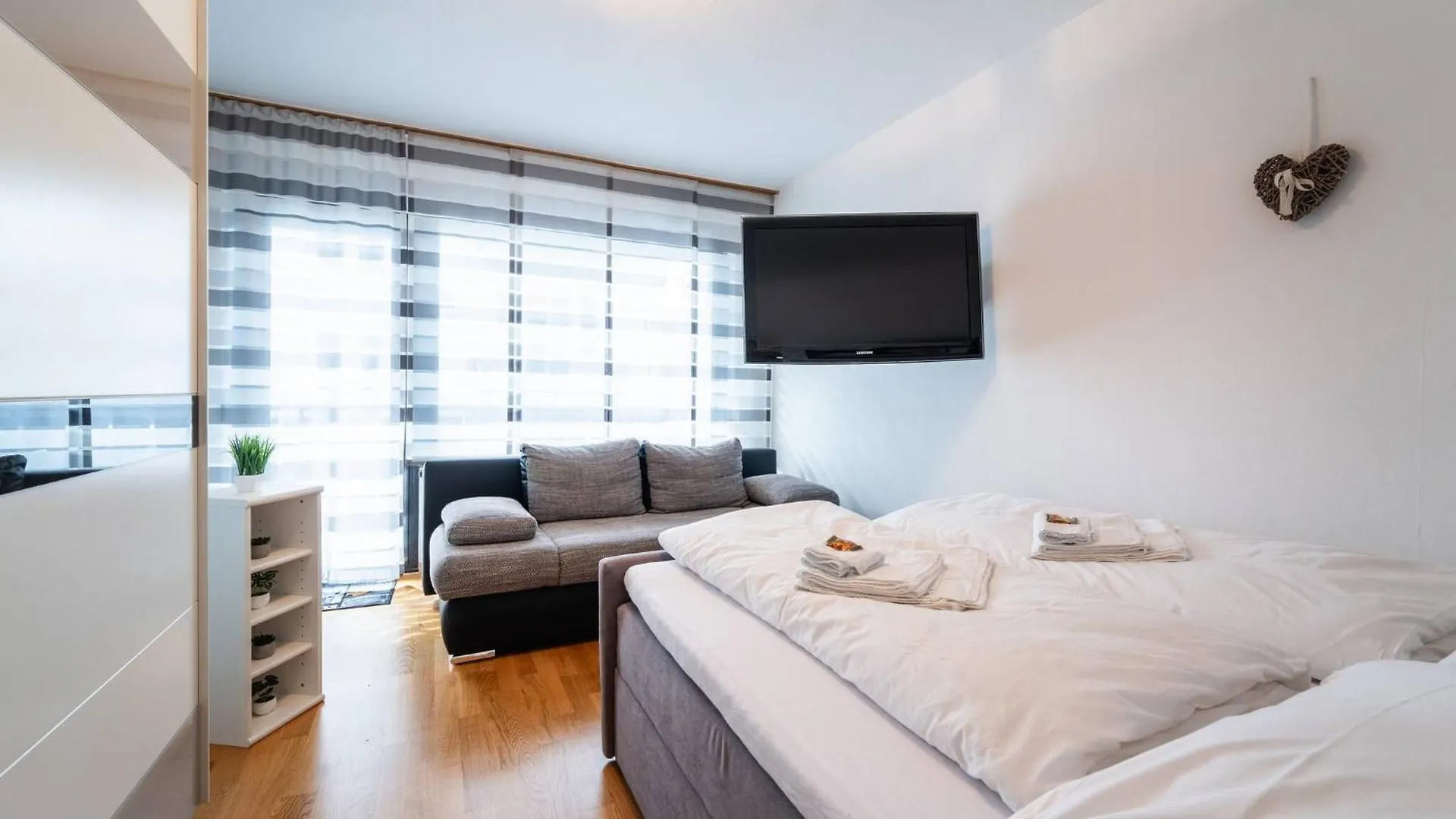 Appartement Haus Oliva Charmante Fewo In Top-Lage Mit Balkon Und Parkplatz Bad Kissingen
