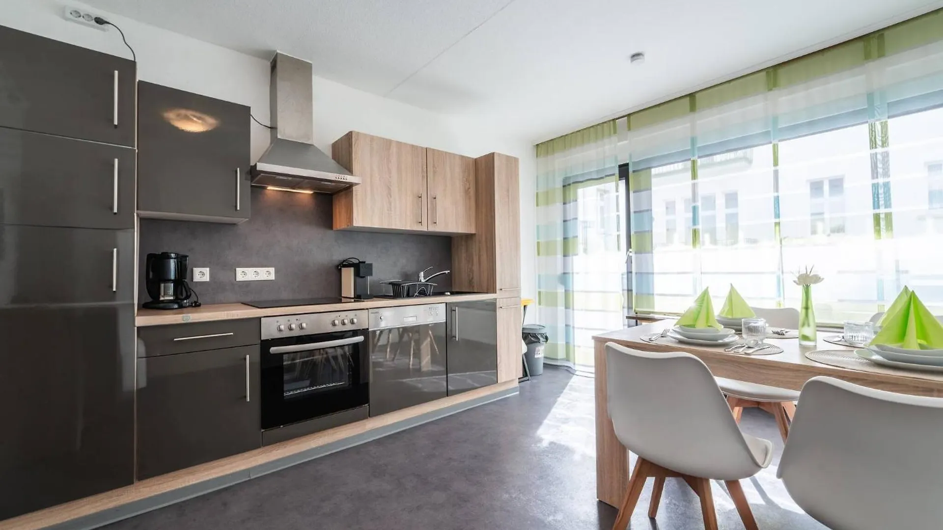 Appartement Haus Oliva Charmante Fewo In Top-Lage Mit Balkon Und Parkplatz Bad Kissingen